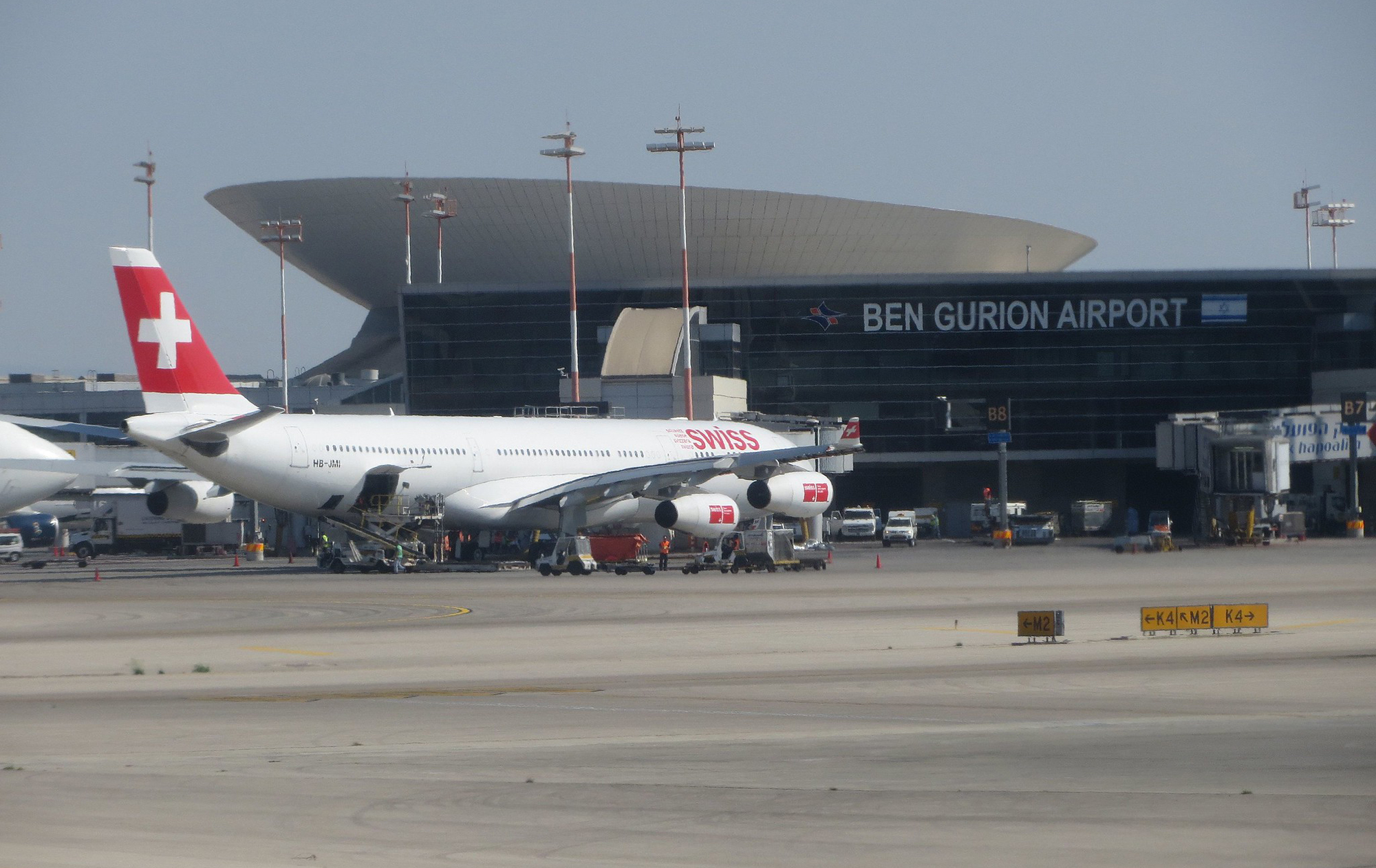 Восемь европейских авиакомпаний возобновляют рейсы в Израиль: названы даты